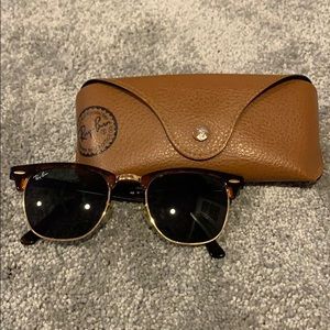 Clubmaster classic Ray Bans